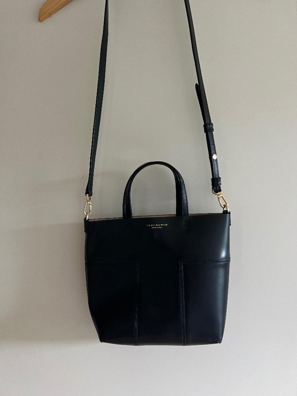 Tory Burch Block-T Small Shoulder Bag/converts to handbag